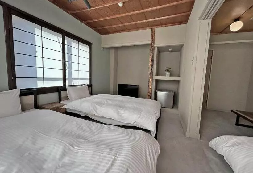 Hotelli Hanaguri しまなみ海道スマート旅館