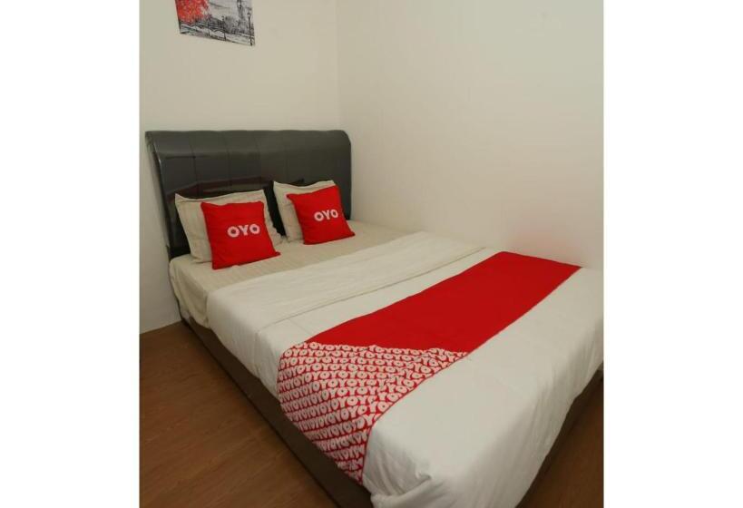 Capital O 93261 Fresh Hotel Near Stasiun Jakarta Kota Near Bca Kcu Gajah Mada