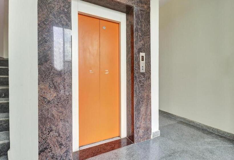 Отель Oyo S V Comfort