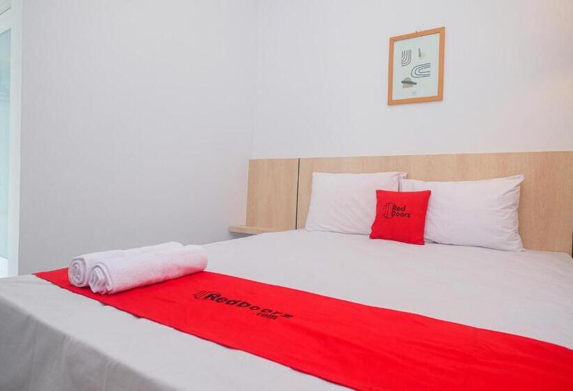 فندق Reddoorz Syariah @ Tlogosari Semarang