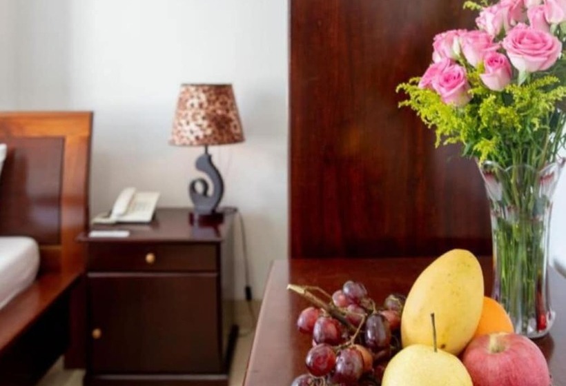 Lotus Rock Hotel đà Nẵng