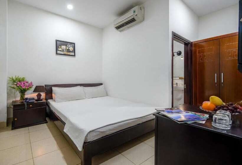 Lotus Rock Hotel đà Nẵng