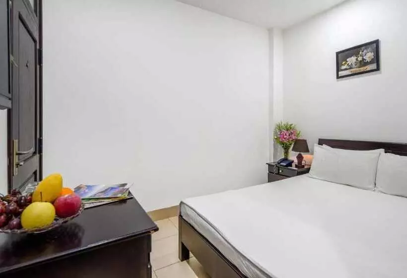 Lotus Rock Hotel đà Nẵng
