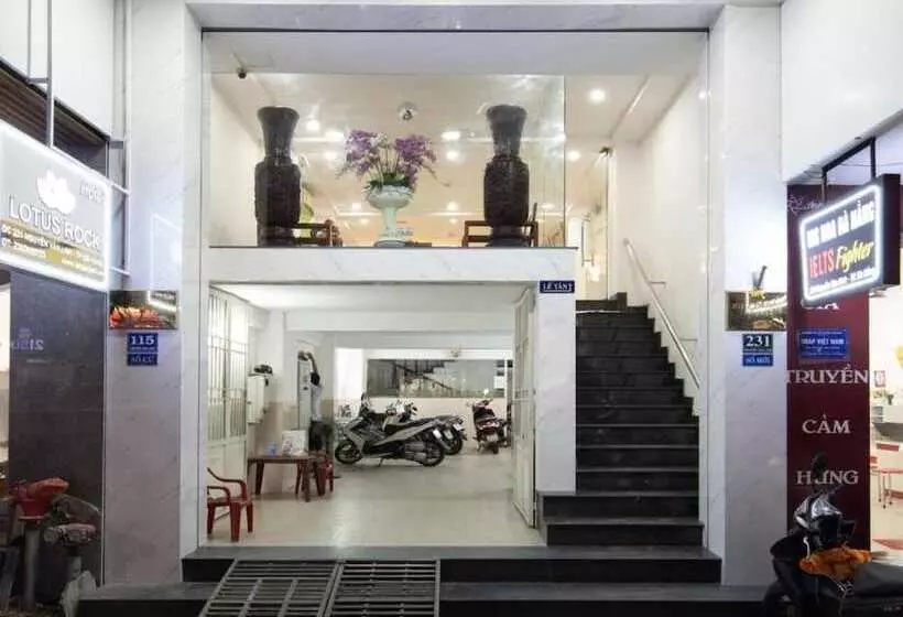 Lotus Rock Hotel đà Nẵng