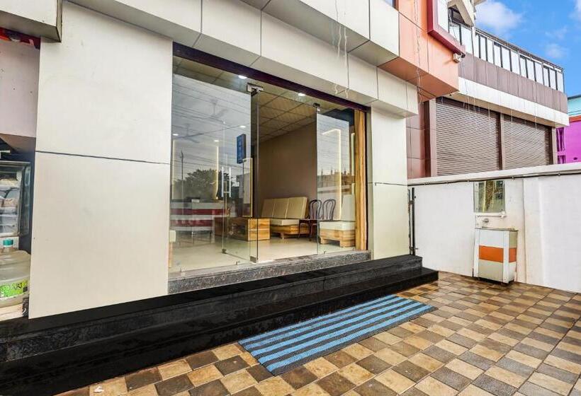 ホテル Spot On Nrg Inn