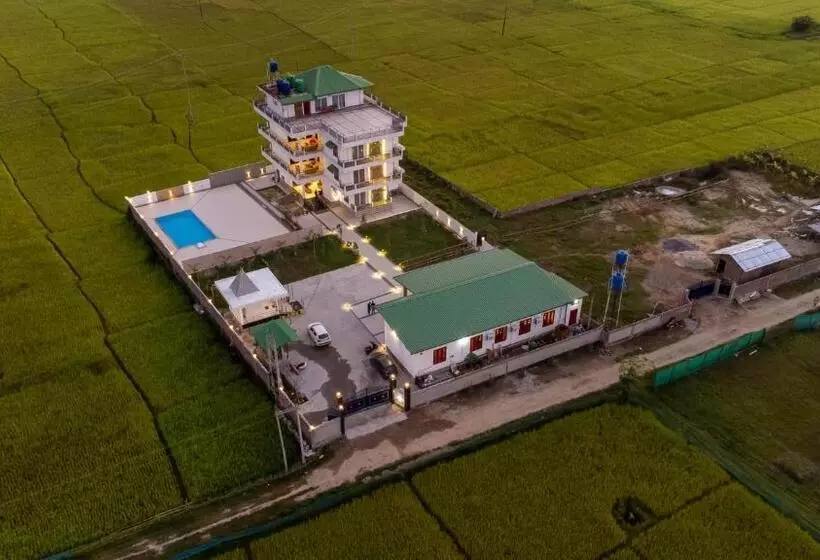 Hotelli The Kaziranga Address