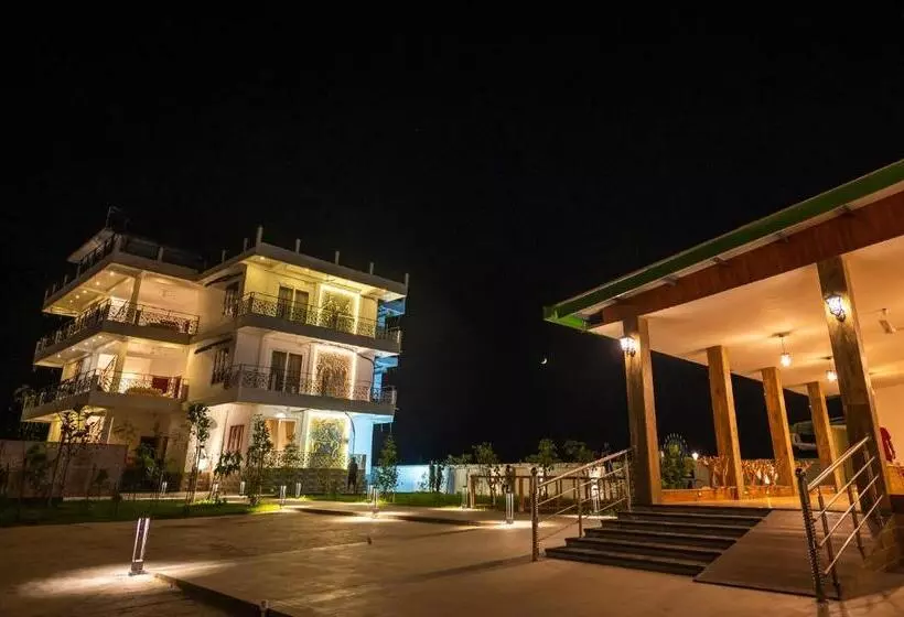 Hotelli The Kaziranga Address