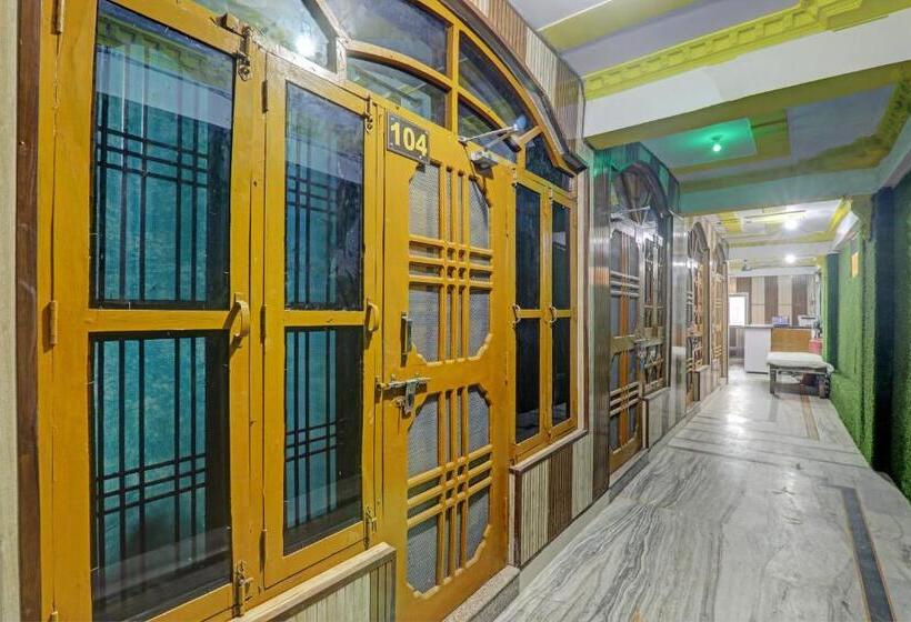 Oyo Flagship Hotel Galaxy Lucknow