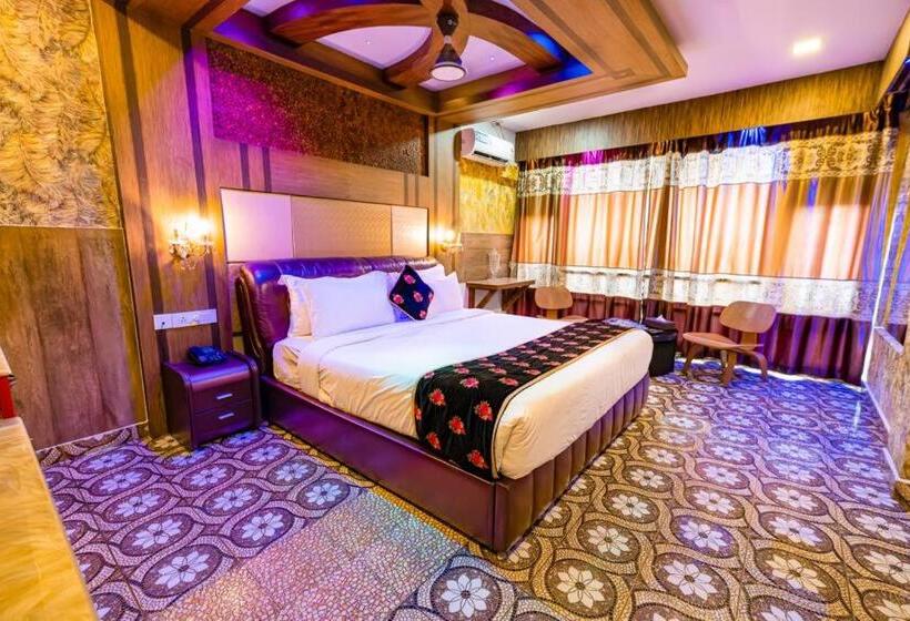 Parakkat Nature Hotel & Resorts Chithirapuram