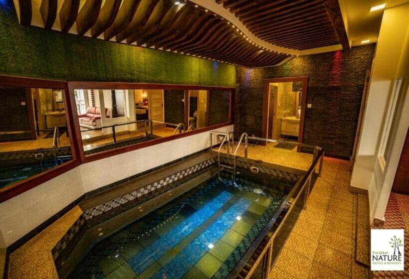 Parakkat Nature Hotel & Resorts Chithirapuram