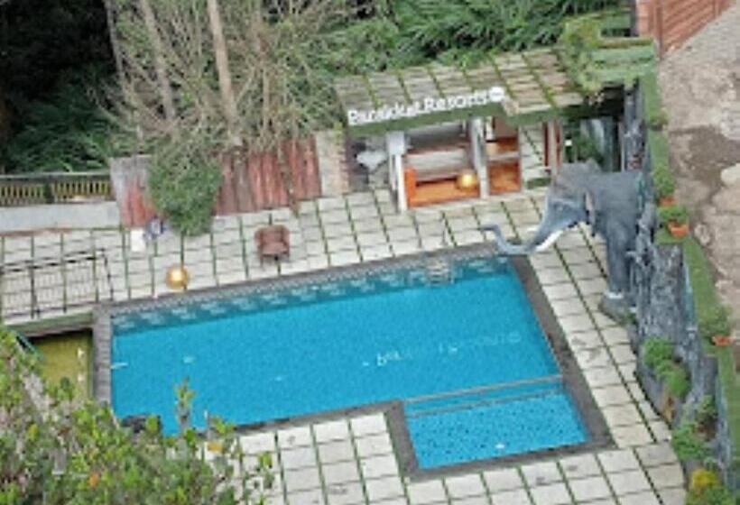 Parakkat Nature Hotel & Resorts Chithirapuram