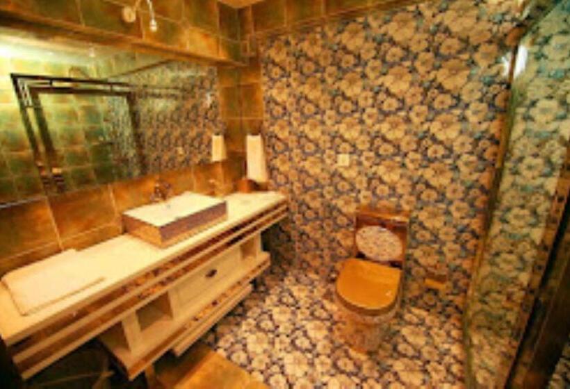 Parakkat Nature Hotel & Resorts Chithirapuram