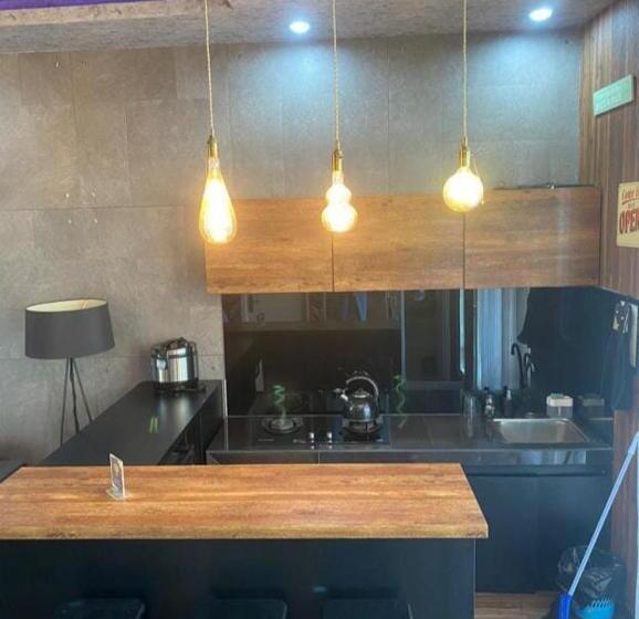 Majatalo Emerald Guest House New York Purwokerto