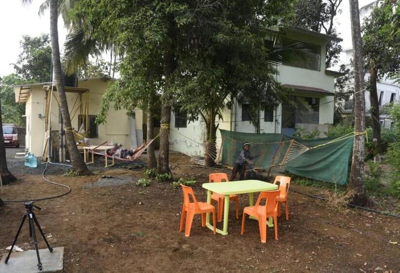 بنسيون Sahyadri Homestay