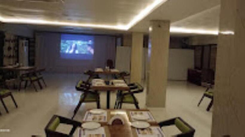 Rest Inn Hotel , Khammam