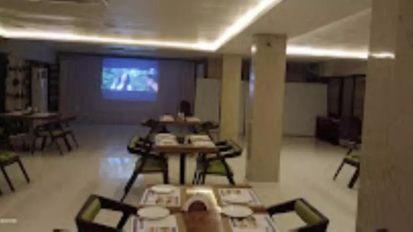Rest Inn Hotel , Khammam