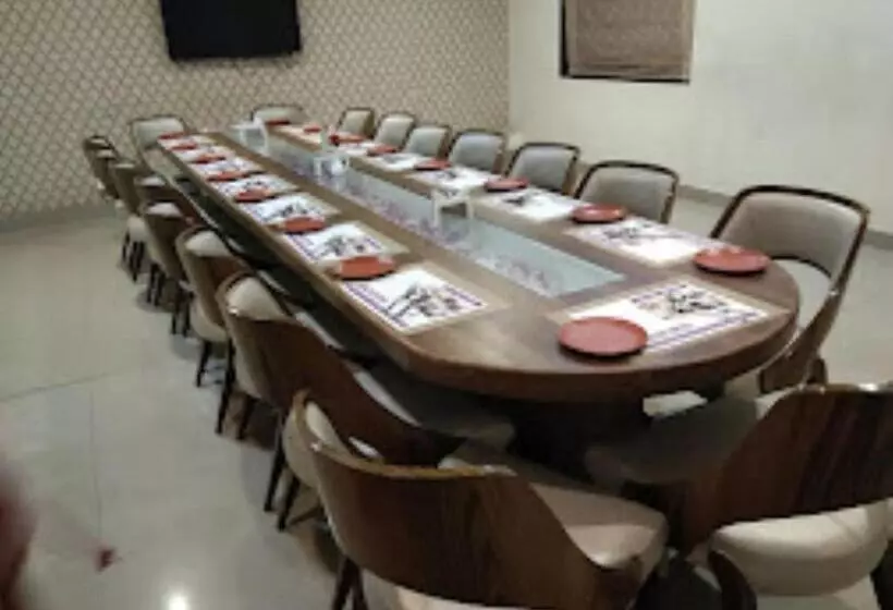 Rest Inn Hotel , Khammam
