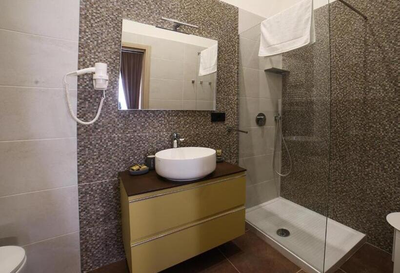 تختخواب و صبحانه Sciuscià Beb Spaccanapoli