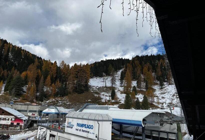 住宿加早餐  Ski Lodge Pampeago