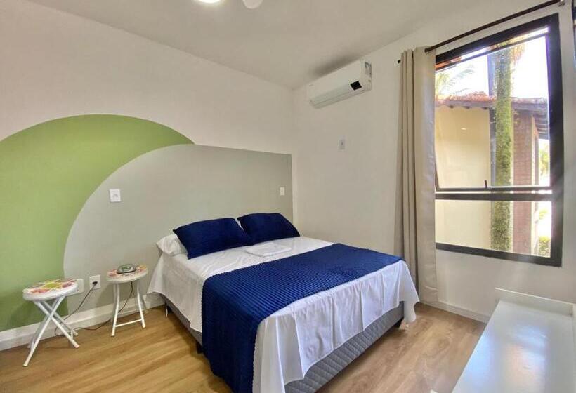 Flat Com Varanda E Serviços No Riviera Green