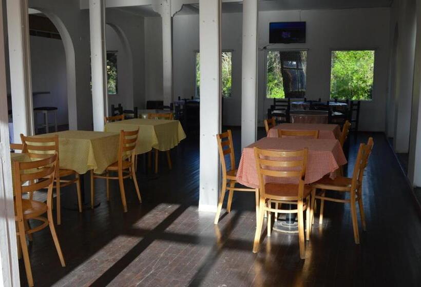 酒店 Espacio Arena