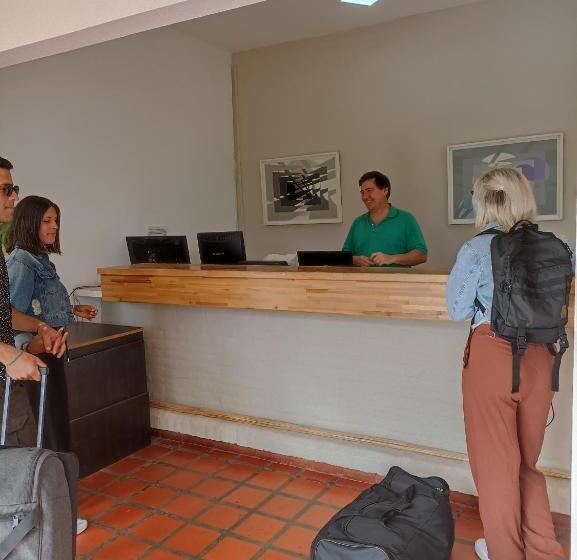 酒店 Espacio Arena