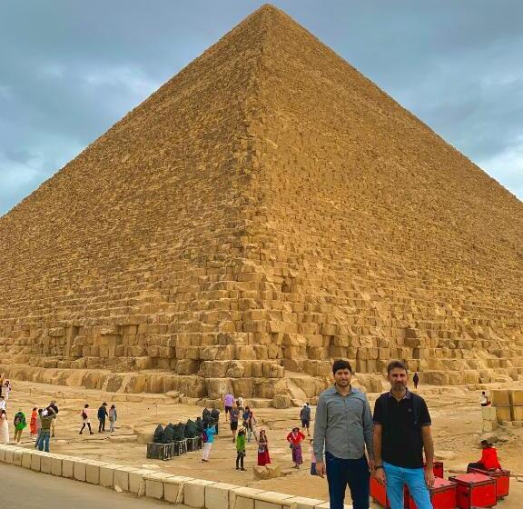 هتل Civilization Misr Pyramid View Foreiigners Only