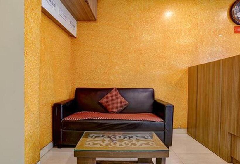 هتل Fabexpress Prakash Inn   Nr Mumbai International Airport