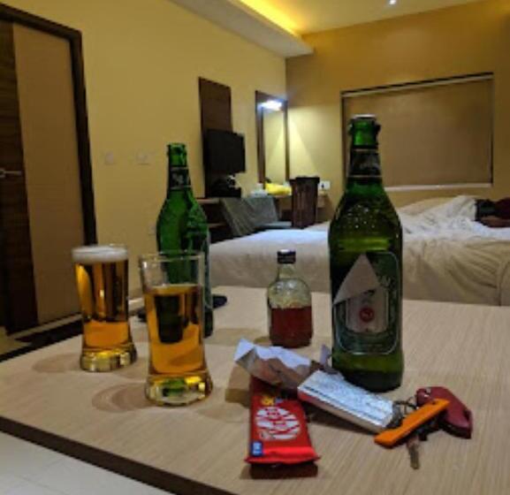 Hotel Laya Regency Mayiladuthurai