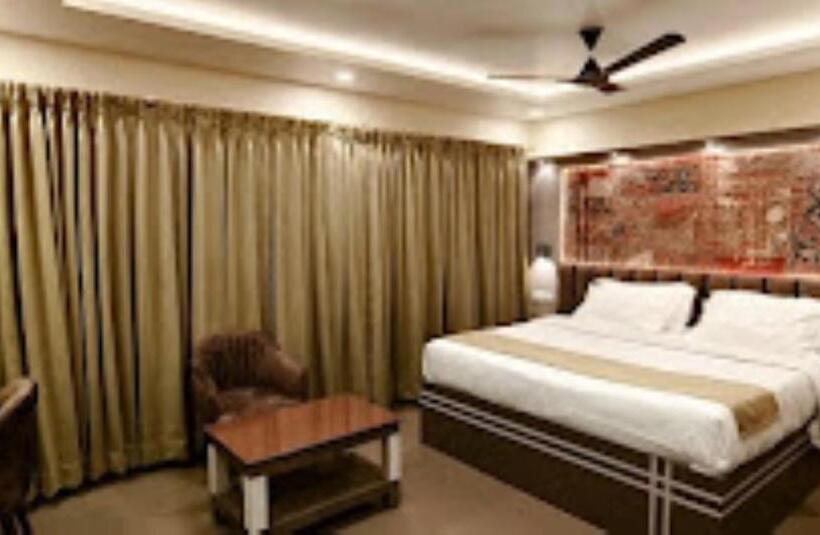 Hotel Manvizha Thirukadaiyur