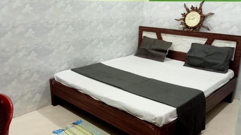 Hotel Patitapaban Residence Near Golden Beach By Morservices