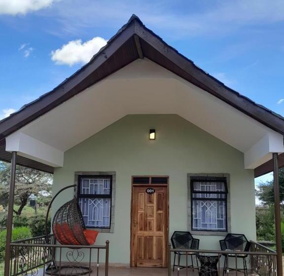 هتل Penety Amboseli Resort