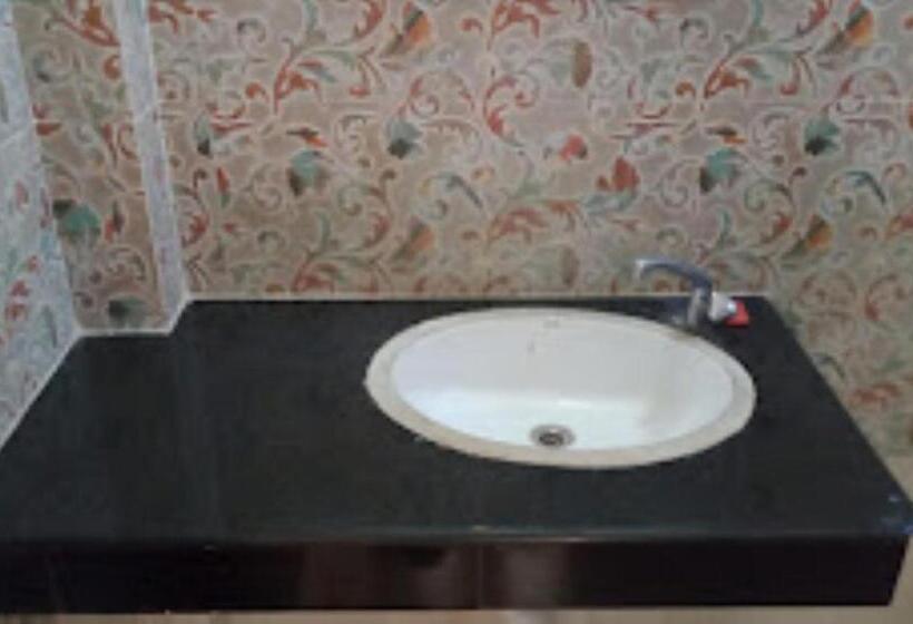 Hotelli Srishty Choice, Rudraprayag