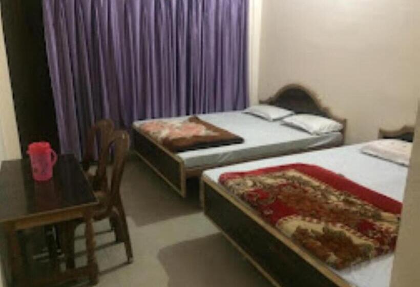 Hotelli Srishty Choice, Rudraprayag