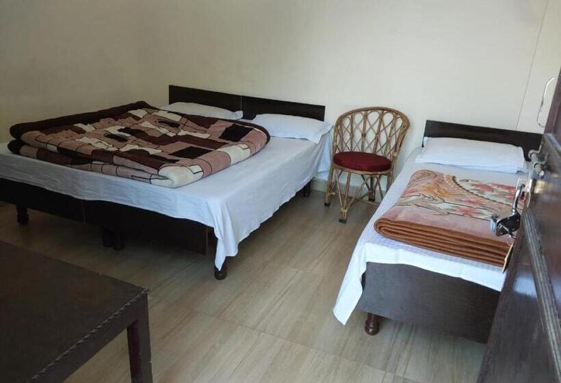 Hotelli Srishty Choice, Rudraprayag