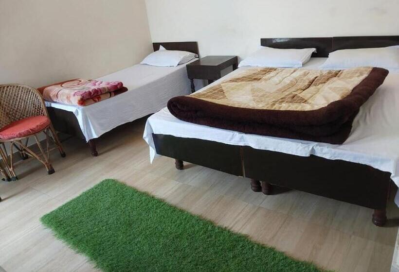 Hotelli Srishty Choice, Rudraprayag