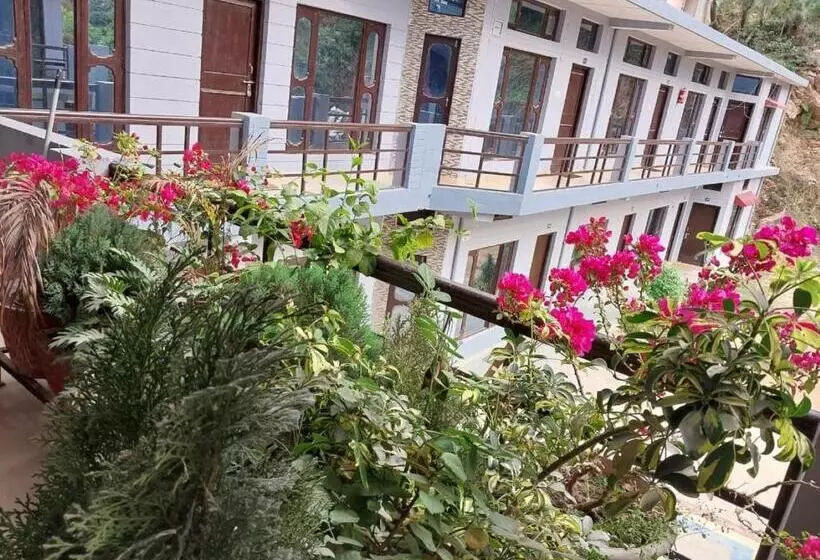 ホテル Srishty Choice, Rudraprayag