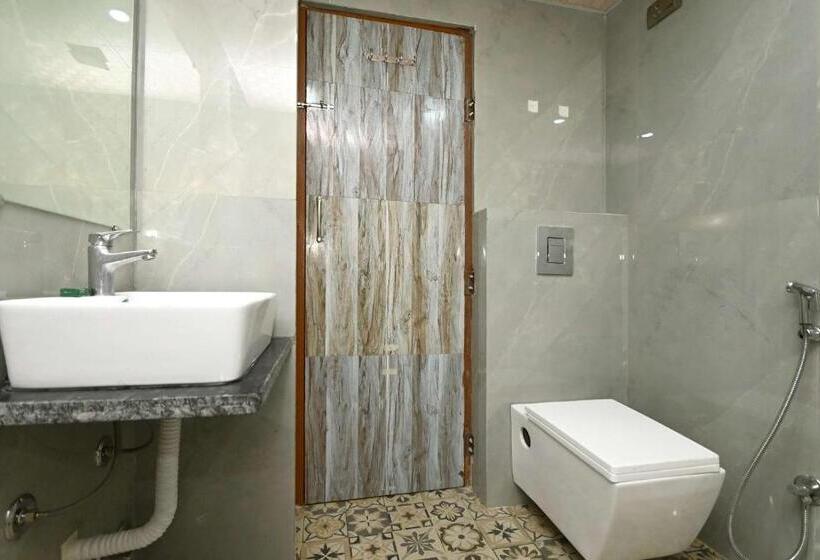 فندق Star Palace Near Railway Station