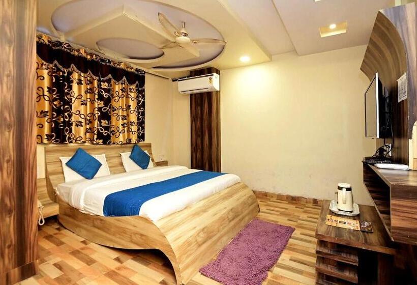 فندق Star Palace Near Railway Station