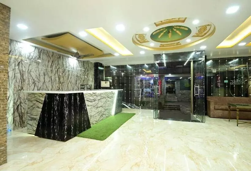 ホテル Star Palace Near Railway Station