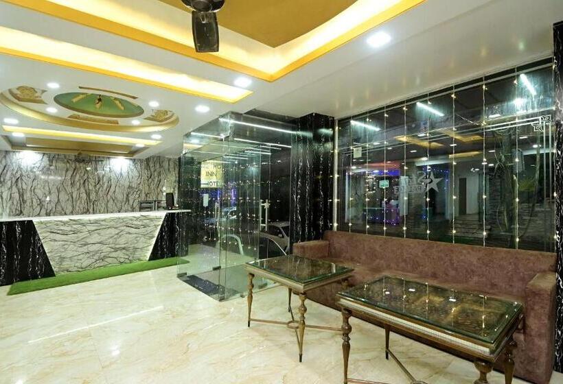 فندق Star Palace Near Railway Station
