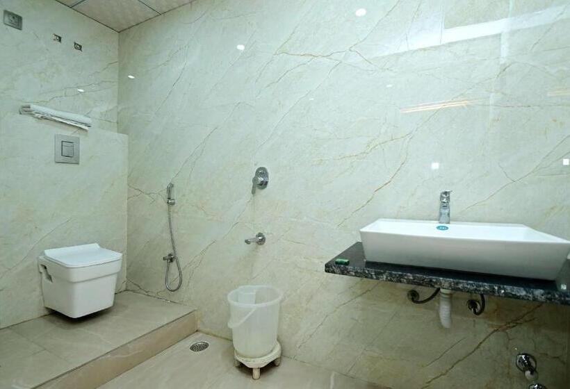 فندق Star Palace Near Railway Station