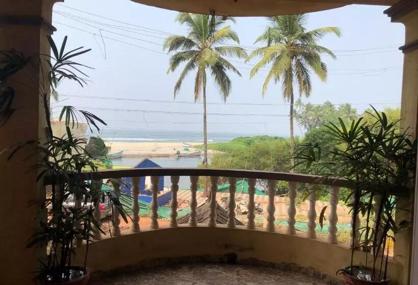 ホテル Thomas Beach Guesthouse