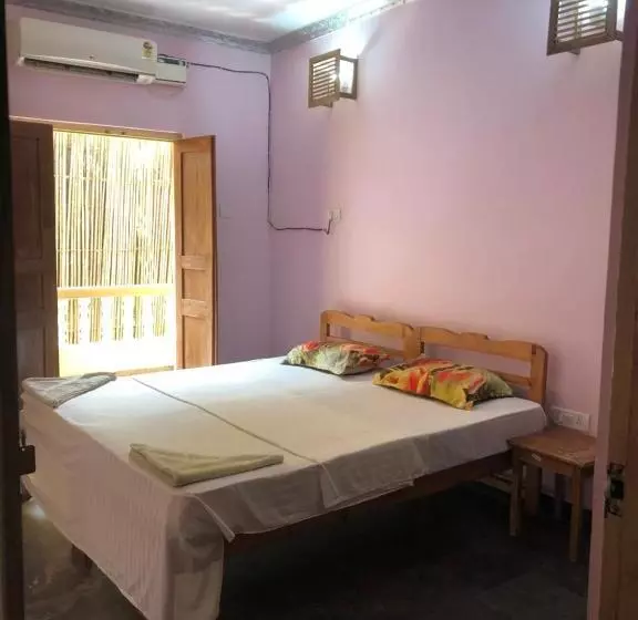 ホテル Thomas Beach Guesthouse