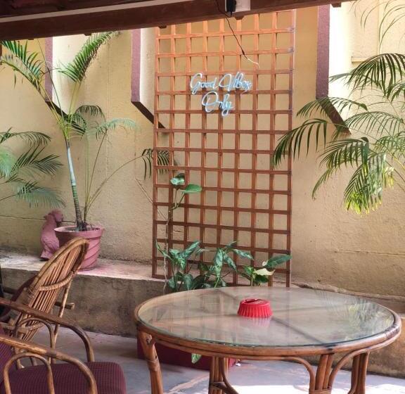 Hotel Thomas Beach Guesthouse