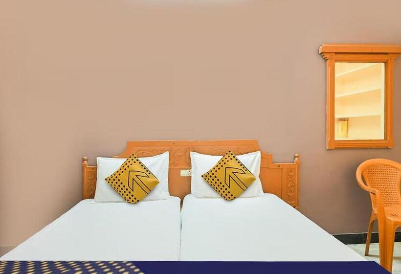 Hotel O Vel Vel Guest House