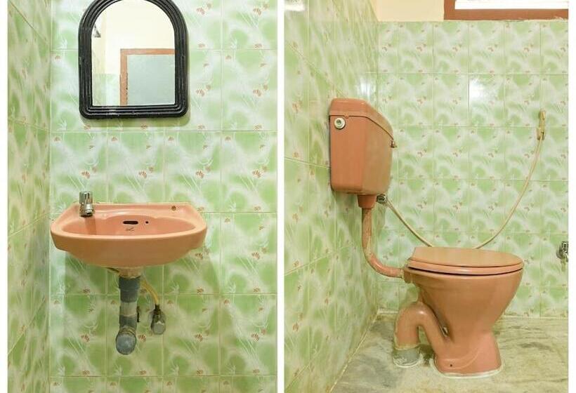 Hotel O Vel Vel Guest House