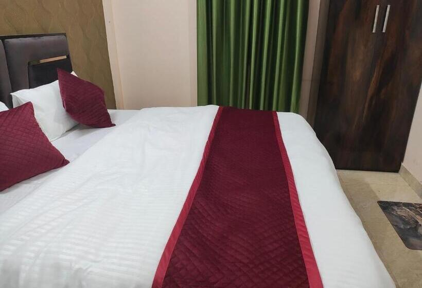 בית מלון כפרי Vrindavan