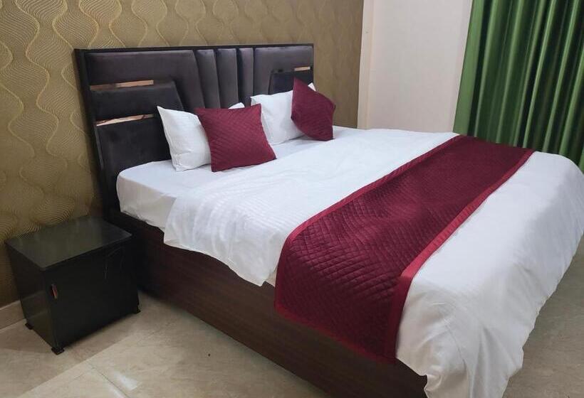 בית מלון כפרי Vrindavan