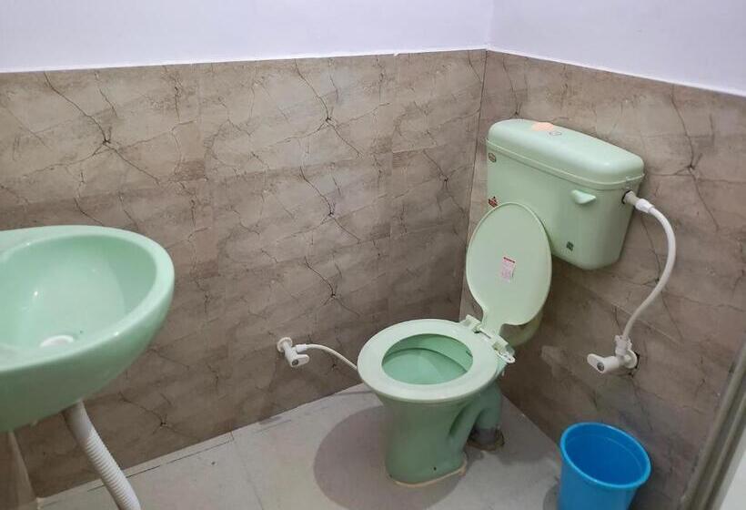 בית מלון כפרי Vrindavan